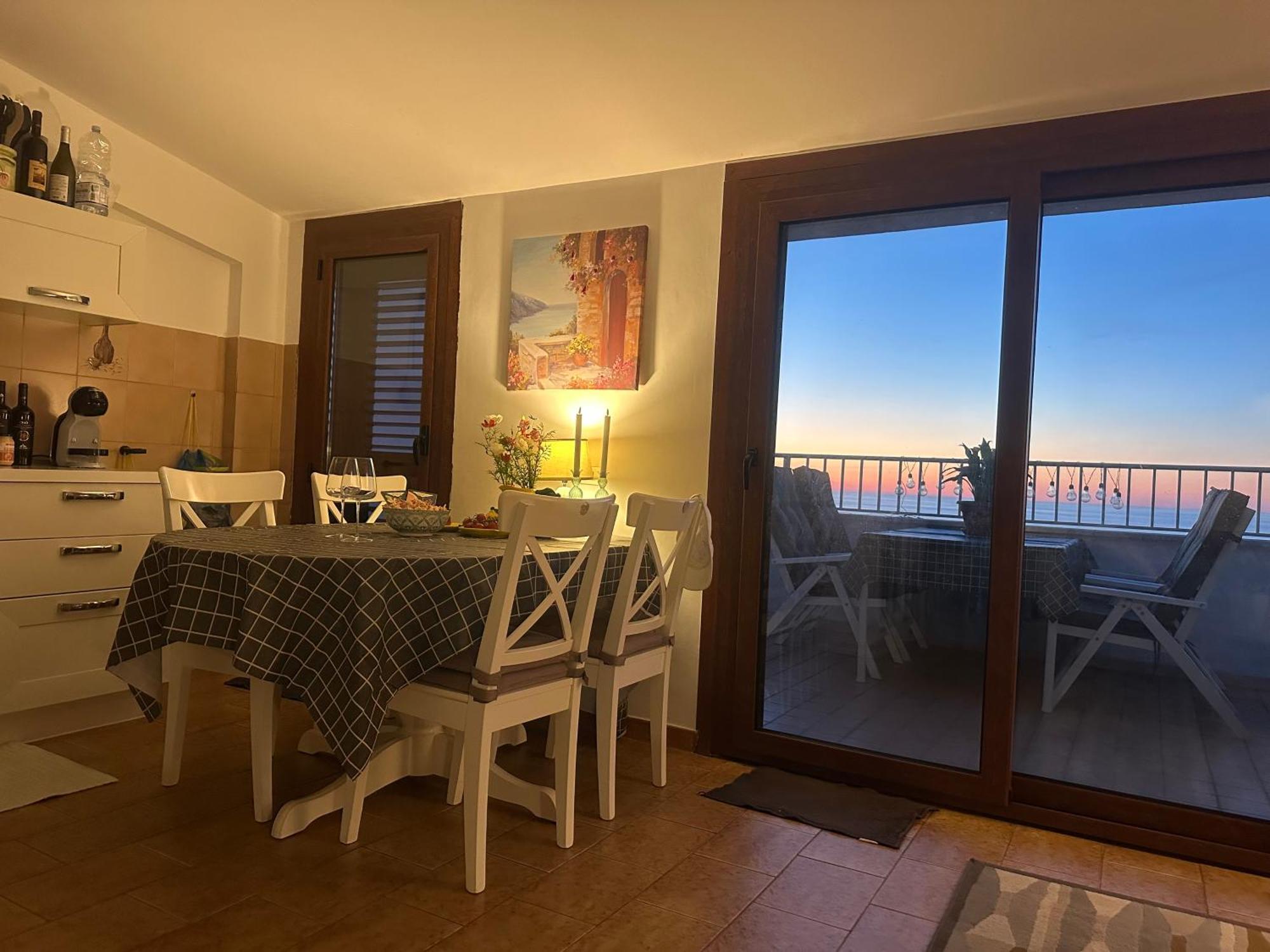 Apartment With Sea View تروبيا المظهر الخارجي الصورة